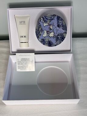 DIOR Around The World Gift Set La Mousse Off/On + Round Box w/Cotton Pads Set